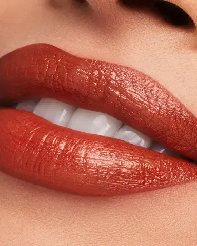 Estée Lauder Pure Color Long-Lasting Hi-Lustre Lipstick | Thumbnail 3 Estée Lauder Pure Color Long-Lasting Hi-Lustre Lipstick | Thumbnail 3