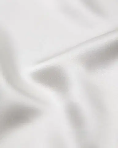 Brioni Men's Hand-Rolled Silk Pocket Square | Thumbnail 3