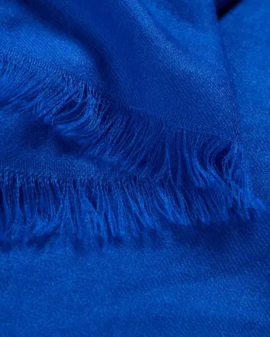 Sofia Cashmere Lightweight Cashmere Scarf | Thumbnail 4