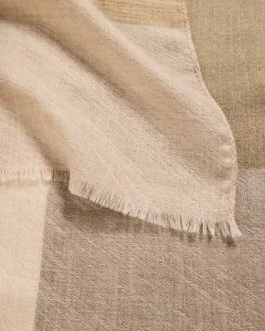 PIACENZA 1733 Men's Cashmere Maxi-Check Eyelash Fringe Scarf | Thumbnail 4 PIACENZA 1733 Men's Cashmere Maxi-Check Eyelash Fringe Scarf | Thumbnail 4