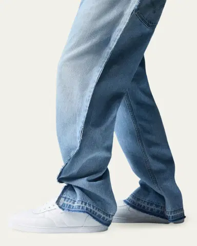 Christian Louboutin Men's Sk Vi Flat Calf Leather Low-Top Sneakers | Thumbnail 2