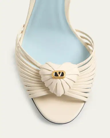 Valentino Garavani 85mm Coeur VLogo Leather Slingback Pumps | Thumbnail 4