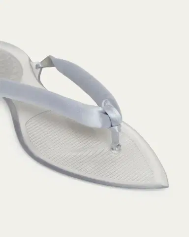 ALAÏA Invisible Padded Thong Flat Sandals | Thumbnail 8