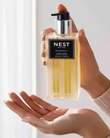 NEST New York 10 oz. Grapefruit Liquid Soap | Thumbnail 3