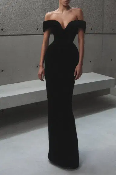 RACHEL GILBERT Ryn Gown | Thumbnail 2