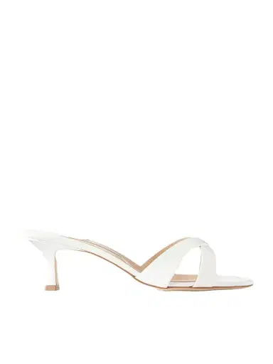 Manolo Blahnik Callamu 50 Patent Leather Mules | Thumbnail 1 Manolo Blahnik Callamu 50 Patent Leather Mules | Thumbnail 1