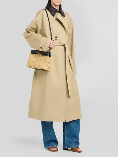 Bottega Veneta Women's Andiamo Small Leather & Raffia Top Handle Bag | Thumbnail 2 Bottega Veneta Women's Andiamo Small Leather & Raffia Top Handle Bag | Thumbnail 2