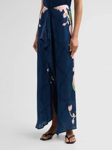 VERANDAH Women's Ammama Hand-Draped Lotus Skirt - Navy Lotus And Linear Panel - Size XL | Thumbnail 4
