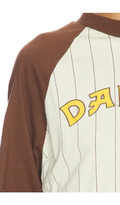 Darlin Old Skool Raglan Tee | Thumbnail 5