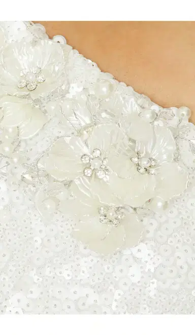Elliatt Alessia One Shoulder Gown | Thumbnail 4 Elliatt Alessia One Shoulder Gown | Thumbnail 4