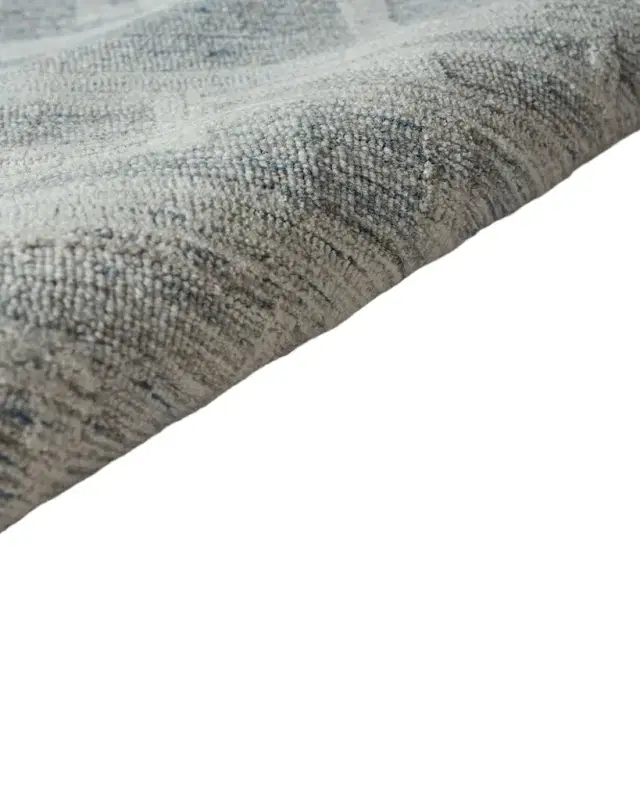 Exquisite Rugs Park City Hand-Tufted Blue/Ivory Rug