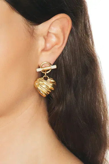 Chloé Heart Earrings | Thumbnail 2 Chloé Heart Earrings | Thumbnail 2