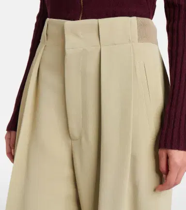 Victoria Beckham Pleated tapered pants | Thumbnail 3 Victoria Beckham Pleated tapered pants | Thumbnail 3