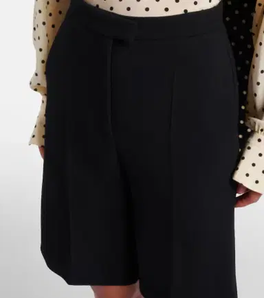 Valentino VGold virgin wool Bermuda shorts | Thumbnail 3 Valentino VGold virgin wool Bermuda shorts | Thumbnail 3