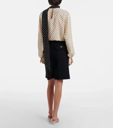 Valentino VGold virgin wool Bermuda shorts | Thumbnail 5 Valentino VGold virgin wool Bermuda shorts | Thumbnail 5