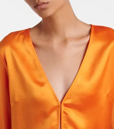 Leset Barb satin top | Thumbnail 6