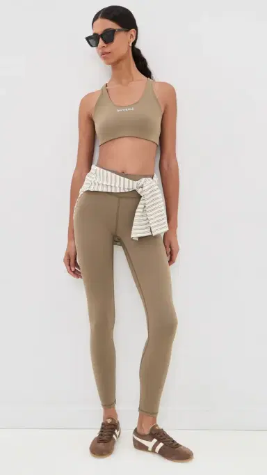 Sporty & Rich erif Logo ports Bra and White | Thumbnail 5 Sporty & Rich erif Logo ports Bra and White | Thumbnail 5