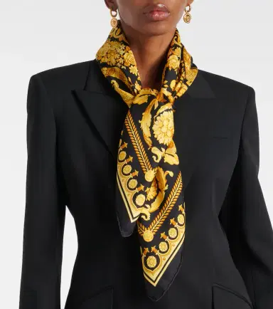 Versace Barocco silk scarf | Thumbnail 4