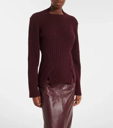 Victoria Beckham Ribbed-knit wool and cashmere sweater | Thumbnail 2