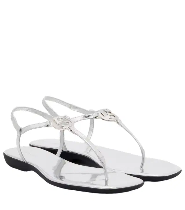 Gucci Interlocking G metallic leather thong sandals