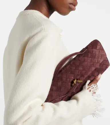 Bottega Veneta Andiamo suede clutch | Thumbnail 5 Bottega Veneta Andiamo suede clutch | Thumbnail 5
