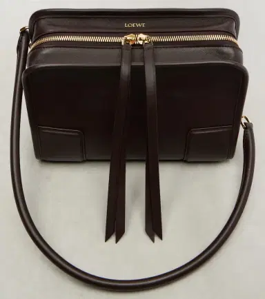 Loewe Amazona 180 Small leather top-handle bag | Thumbnail 4