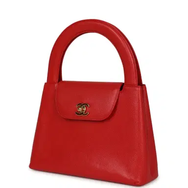 Chanel Vintage Chanel Large Kelly Red Caviar Gold Hardware | Thumbnail 5 Chanel Vintage Chanel Large Kelly Red Caviar Gold Hardware | Thumbnail 5
