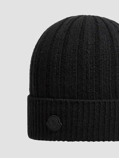 Moncler Women's Beanie in Wool - Black | Thumbnail 3