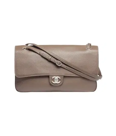 Chanel Maxi Flapbag | Thumbnail 1 Chanel Maxi Flapbag | Thumbnail 1