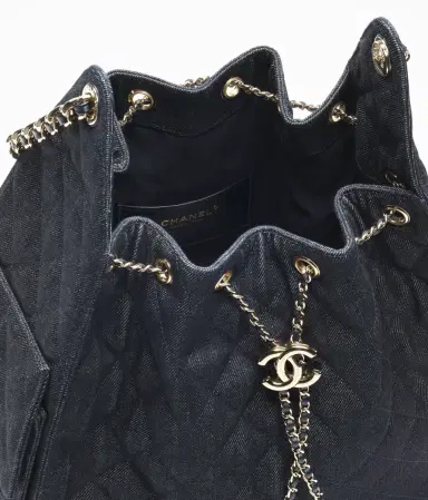 Chanel CHANEL 25 Medium Handbag | Thumbnail 3