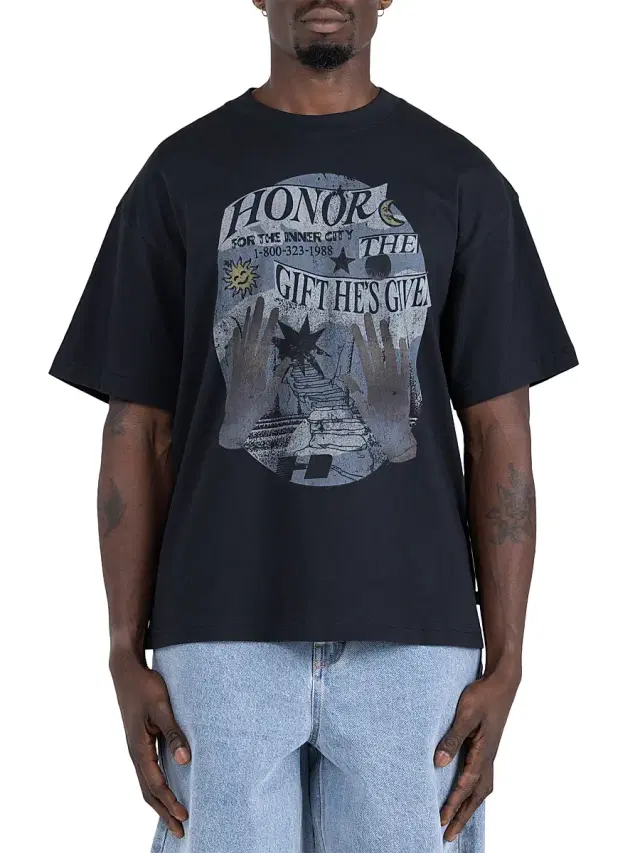 Men's Gift He's Given Graphic Cotton T-Shirt - Black