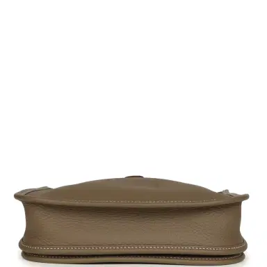 HERMÈS Hermes Evelyne 23 Etoupe Clemence Gold Hardware | Thumbnail 6 HERMÈS Hermes Evelyne 23 Etoupe Clemence Gold Hardware | Thumbnail 6