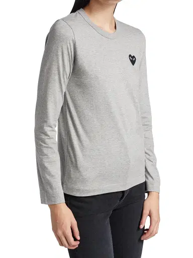 Comme des Garçons PLAY Women's Heart Long-Sleeve T-Shirt | Thumbnail 4 Comme des Garçons PLAY Women's Heart Long-Sleeve T-Shirt | Thumbnail 4