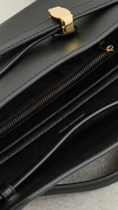 Veronica Beard Dash Clutch Black One Size | Thumbnail 6