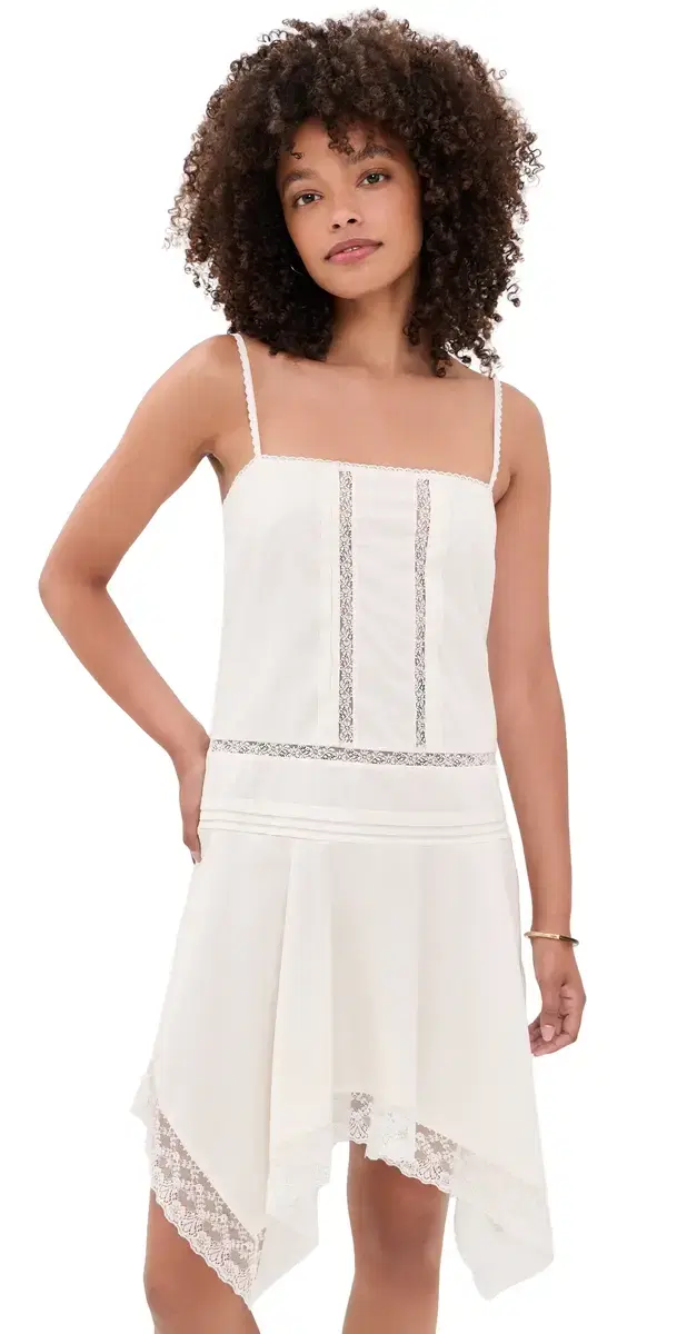 Corinna ini Dress