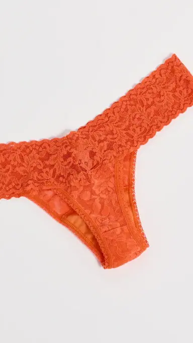 Hanky Panky Signature Lace Low Rise Thong 3 Pack Icf3 | Thumbnail 5