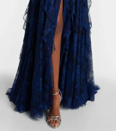 Costarellos Embellished halterneck lace gown | Thumbnail 5