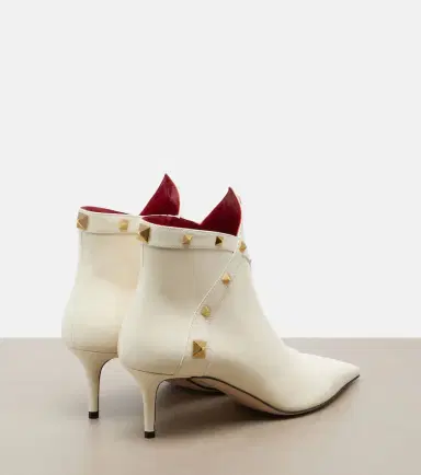 Valentino Garavani Studdy leather ankle boots | Thumbnail 2 Valentino Garavani Studdy leather ankle boots | Thumbnail 2
