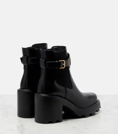Valentino Garavani Beatle VLogo leather ankle boots | Thumbnail 3 Valentino Garavani Beatle VLogo leather ankle boots | Thumbnail 3