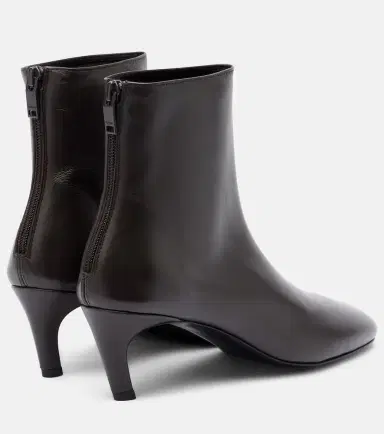 TOTEME Leather ankle boots | Thumbnail 3