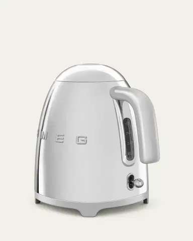 Smeg Metallic Retro-Style Electric Kettle | Thumbnail 3