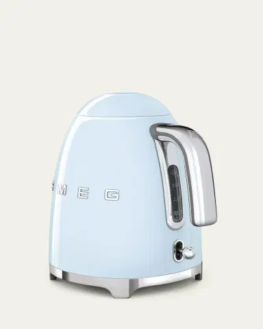 Smeg Retro Electric Kettle, Polished White | Thumbnail 5