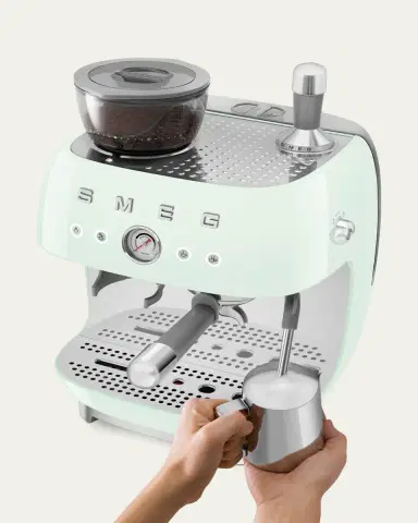 Smeg Semi-Automatic Espresso Machine | Thumbnail 4 Smeg Semi-Automatic Espresso Machine | Thumbnail 4