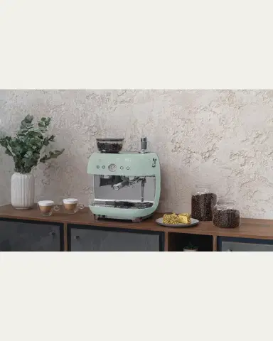 Smeg Semi-Automatic Espresso Machine | Thumbnail 5 Smeg Semi-Automatic Espresso Machine | Thumbnail 5