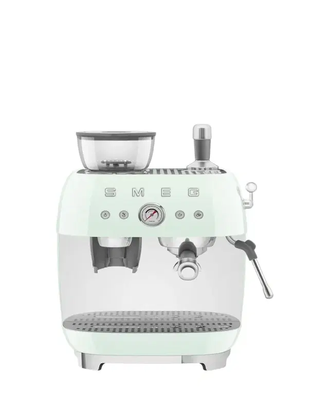 Smeg Semi-Automatic Espresso Machine