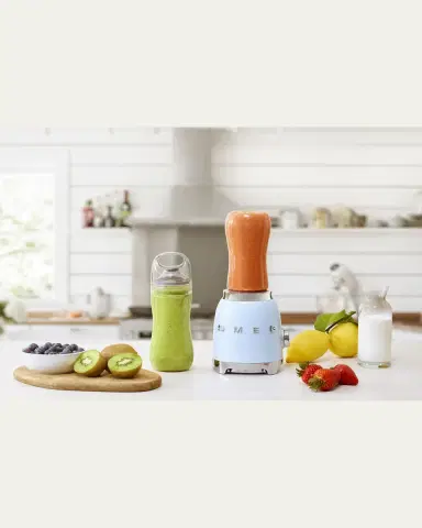 Smeg Retro-Style Personal Blender | Thumbnail 5