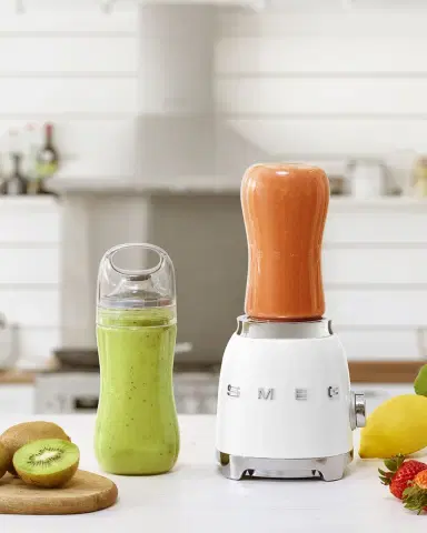 Smeg Retro-Style Personal Blender | Thumbnail 4