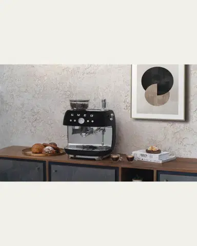 Smeg Semi-Automatic Espresso Machine | Thumbnail 5 Smeg Semi-Automatic Espresso Machine | Thumbnail 5
