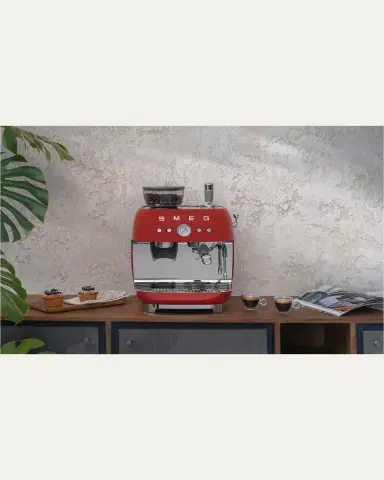 Smeg Semi-Automatic Espresso Machine | Thumbnail 5 Smeg Semi-Automatic Espresso Machine | Thumbnail 5
