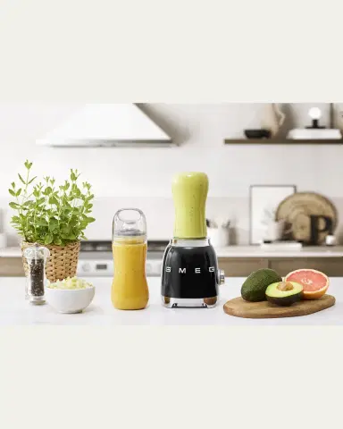 Smeg Retro-Style Personal Blender | Thumbnail 5